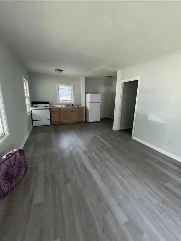 ROOMS FOR RENT MIDTOWN MEMPHIS!!