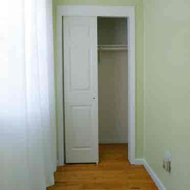 Furnished Clean - Next To MTA