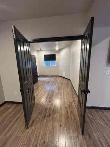 One Bedroom Basement with Garage