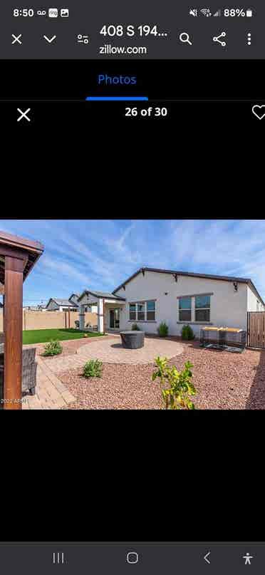 Share rental available Sept 1