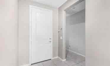 Share rental available Sept 1