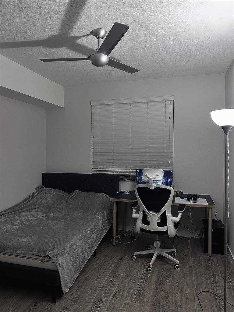 Bright & Clean Room /private bath