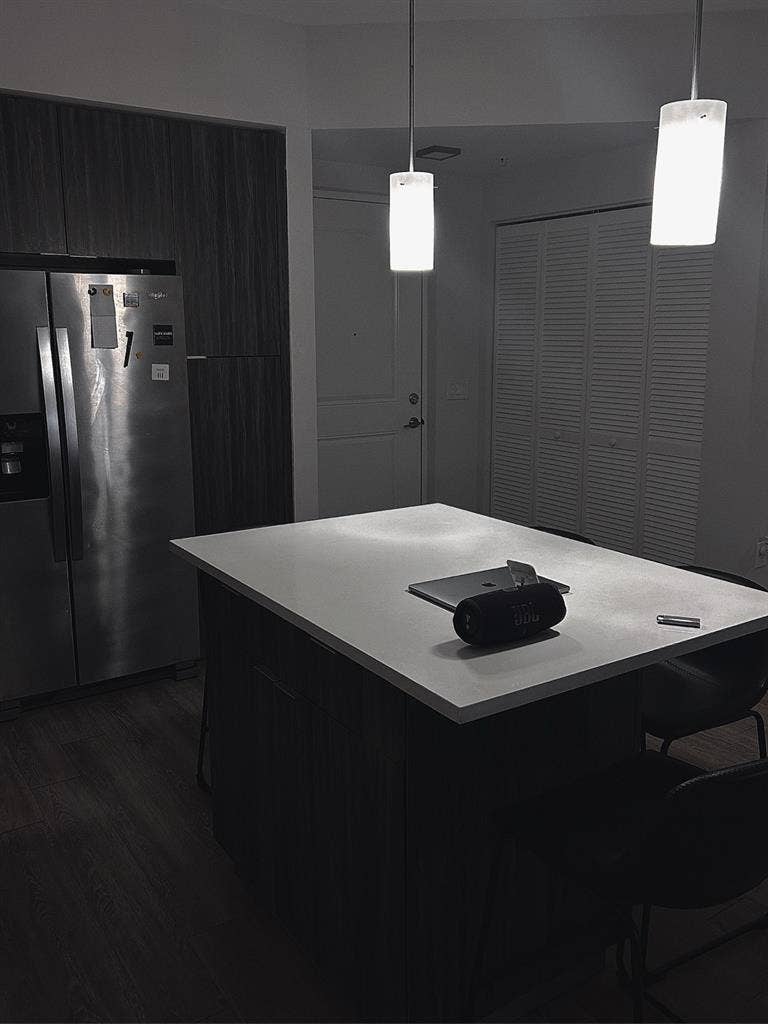Bright & Clean Room /private bath
