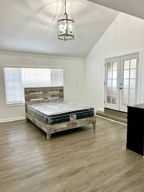 HUGE Private Bedroom NEW REMODELED