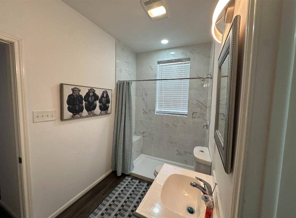 Male Roommate Wanted: Furnished