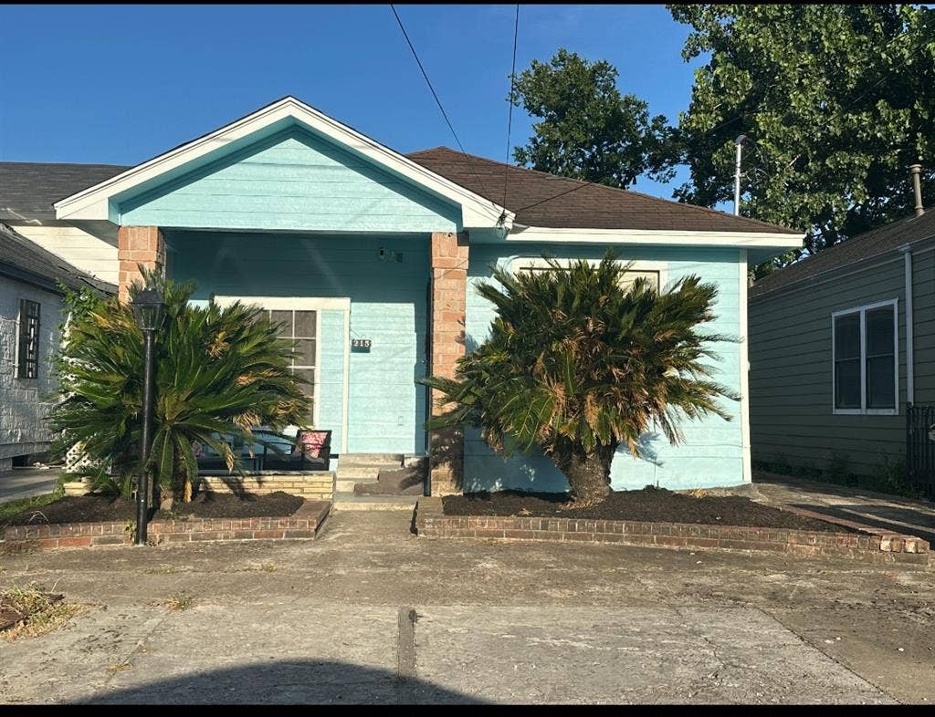 Male Roommate Wanted: Furnished