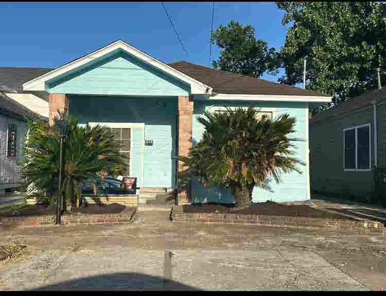 Male Roommate Wanted: Furnished