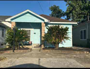 Male Roommate Wanted: Furnished