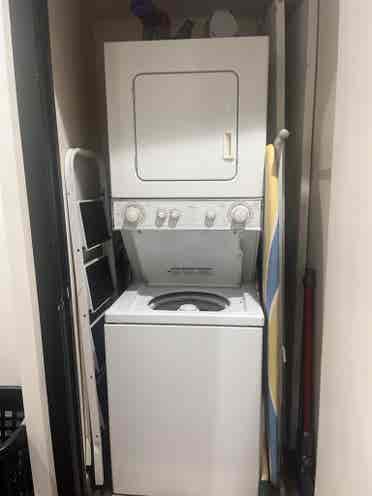 Quiet apartment in Crown Heights