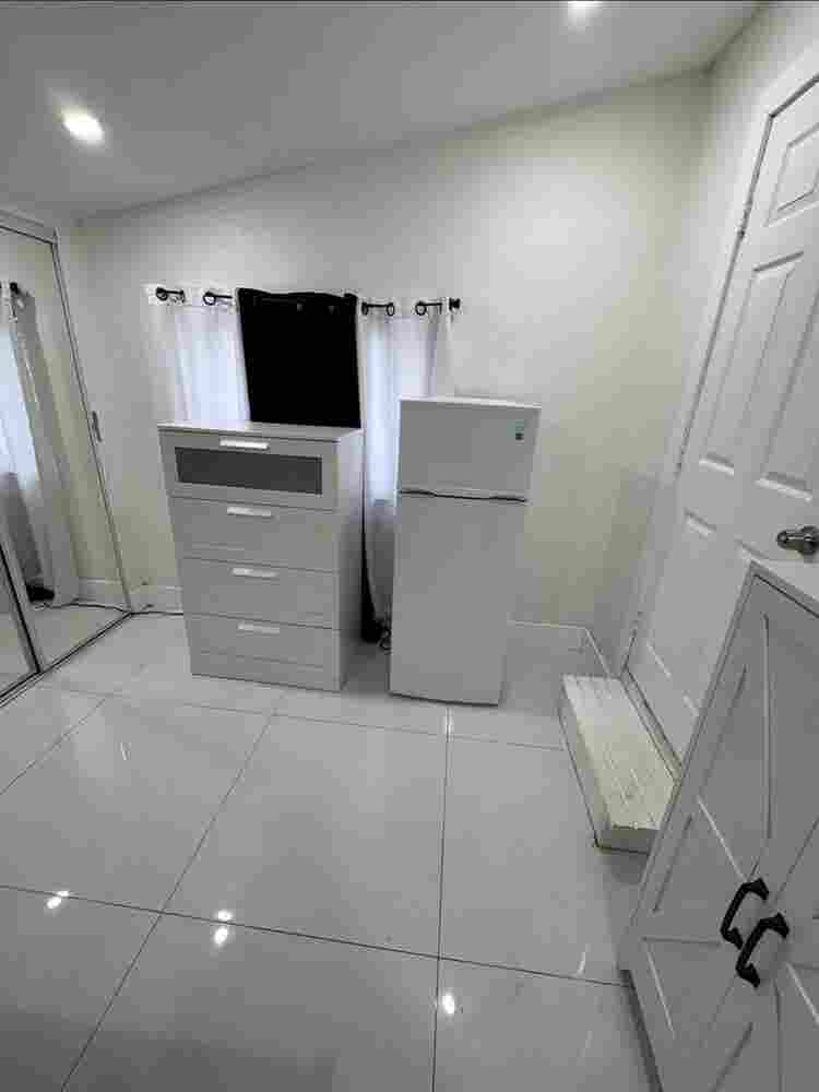 Se Rentan Dos Habitaciones