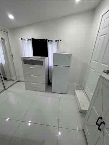 Se Rentan Dos Habitaciones
