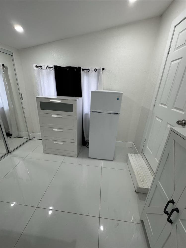 Se Rentan Dos Habitaciones