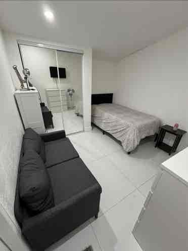 Se Rentan Dos Habitaciones
