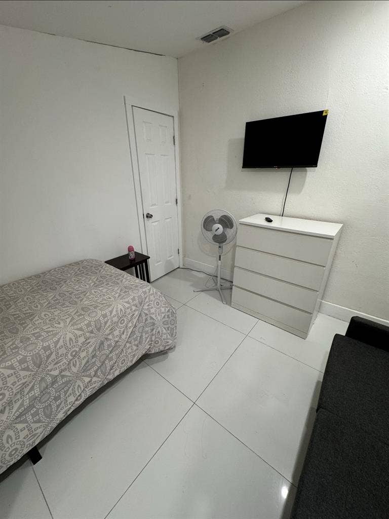 Se Rentan Dos Habitaciones