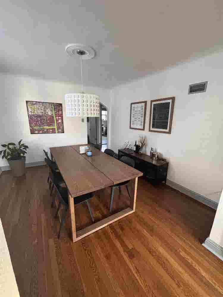 Private Room in Richmond Heights