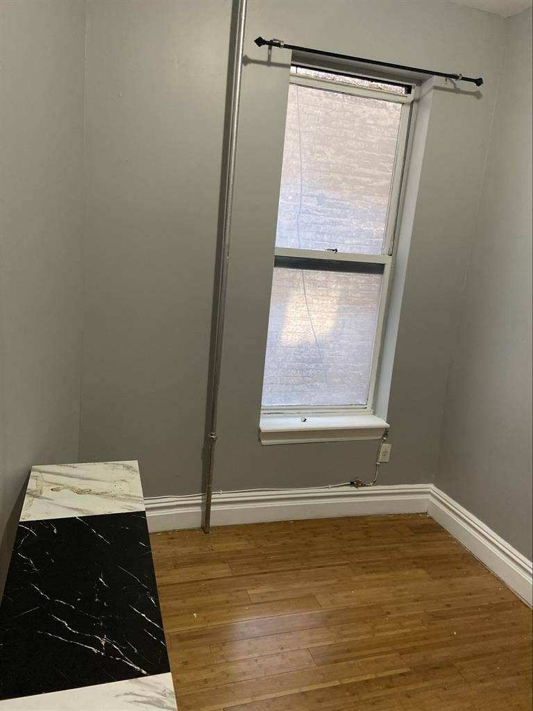 Private room for rent in el barrio!