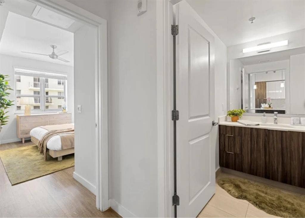 Luxury priviate room and bath rent