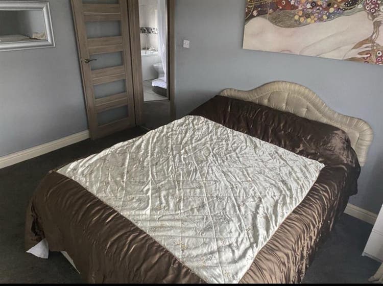 Double room in Arnold town centre