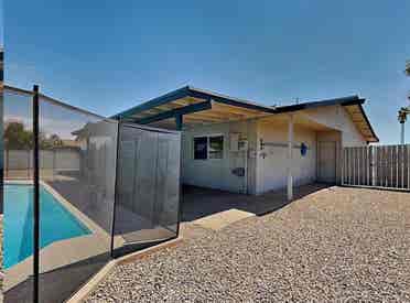 4 bedroom beautiful house for rent