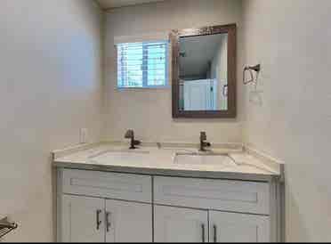 4 bedroom beautiful house for rent