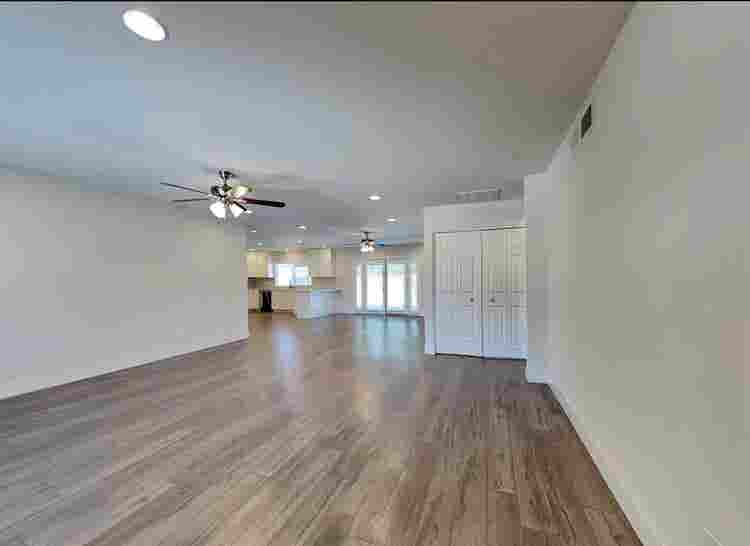 4 bedroom beautiful house for rent