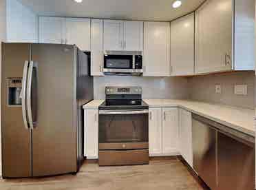 4 bedroom beautiful house for rent