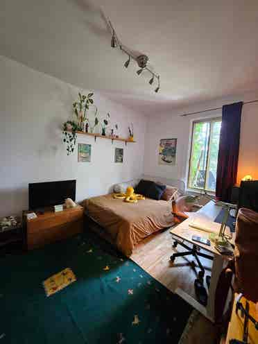 Long term lease - Private bedroom