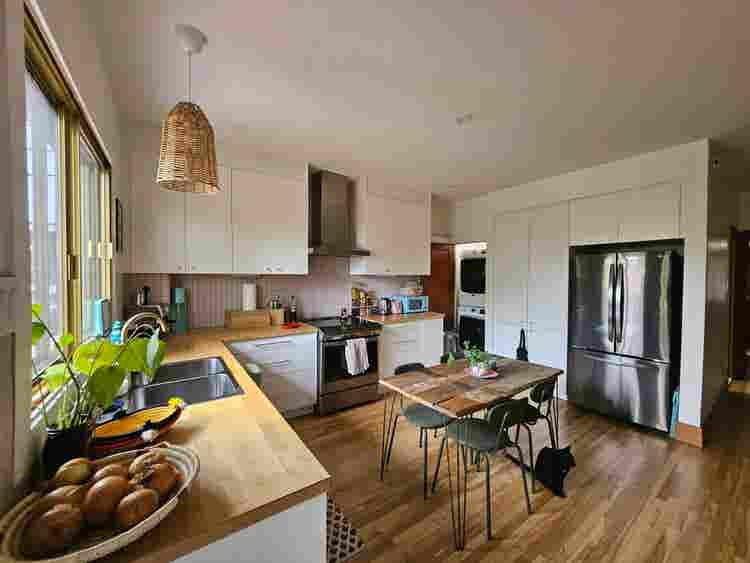 Long term lease - Private bedroom
