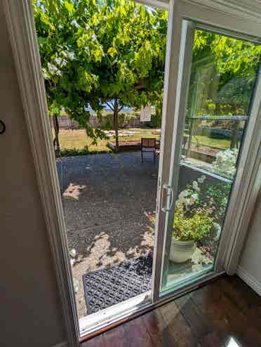 Furnished/unfurnished room w/ bath