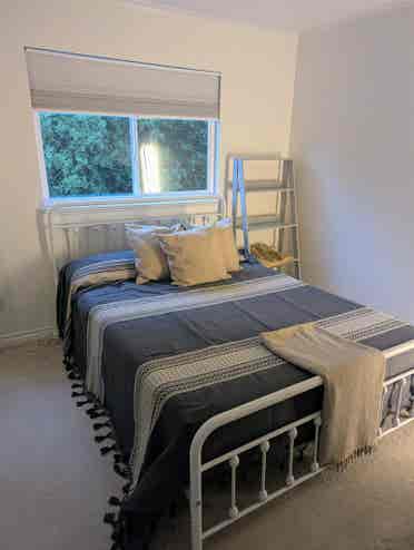 Furnished/unfurnished room w/ bath