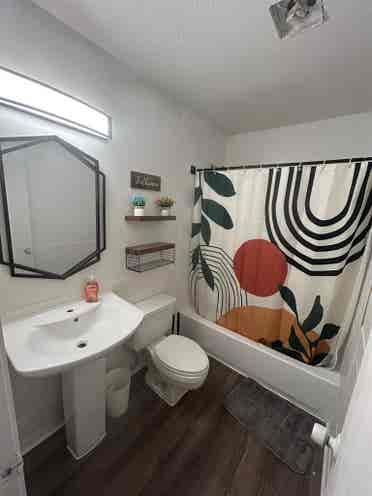 Room in beautiful house in Converse