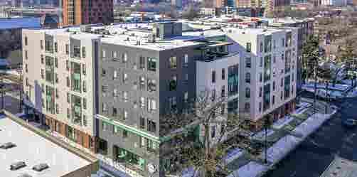 UNCOMMON Dinkytown Lease Takeover