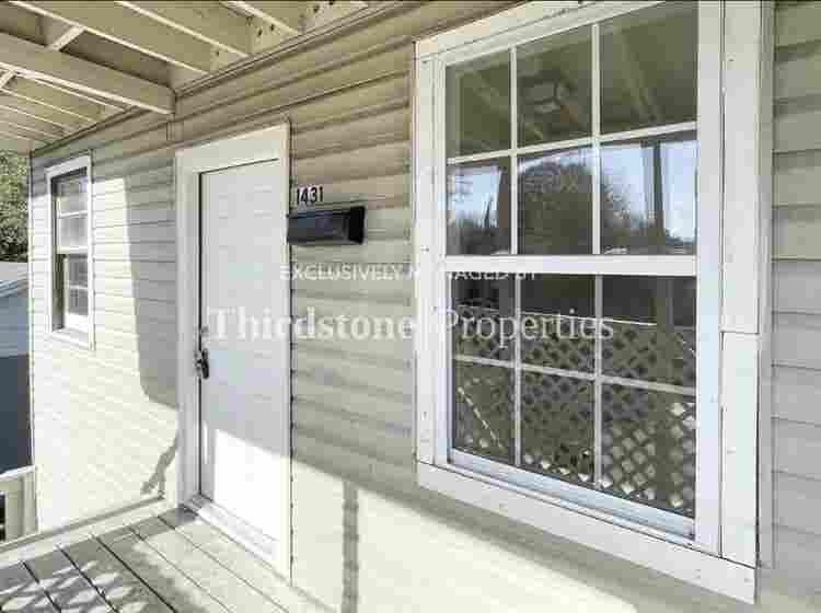 Room available august