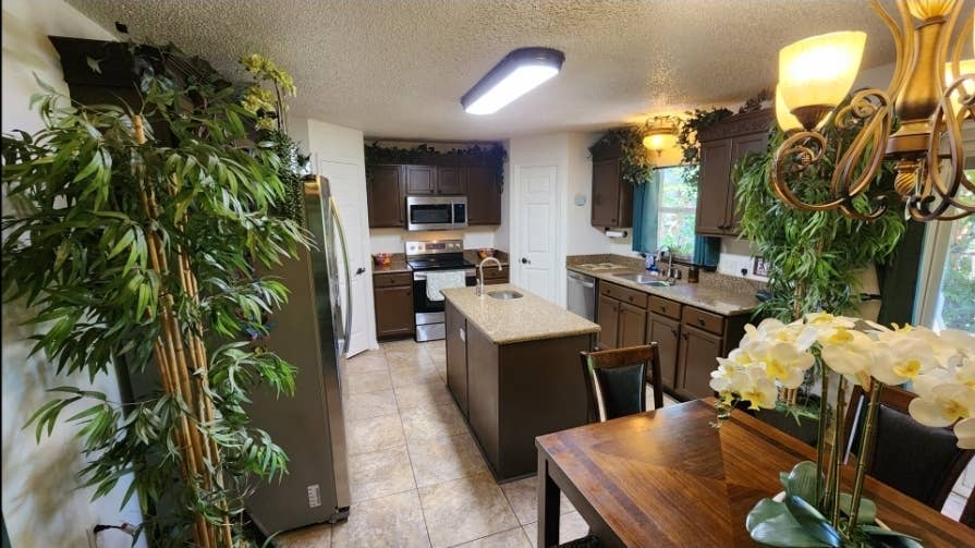 Very nice furnished room