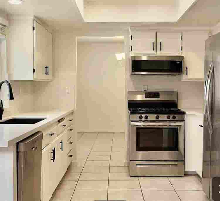 Room available in House