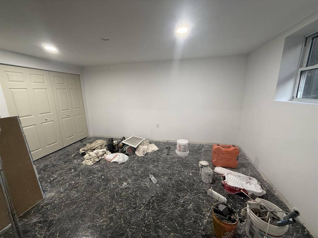 Big room in West Chicago