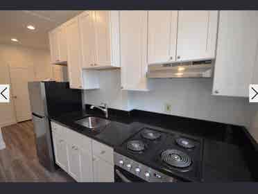 2 rooms avl near Fenway Park