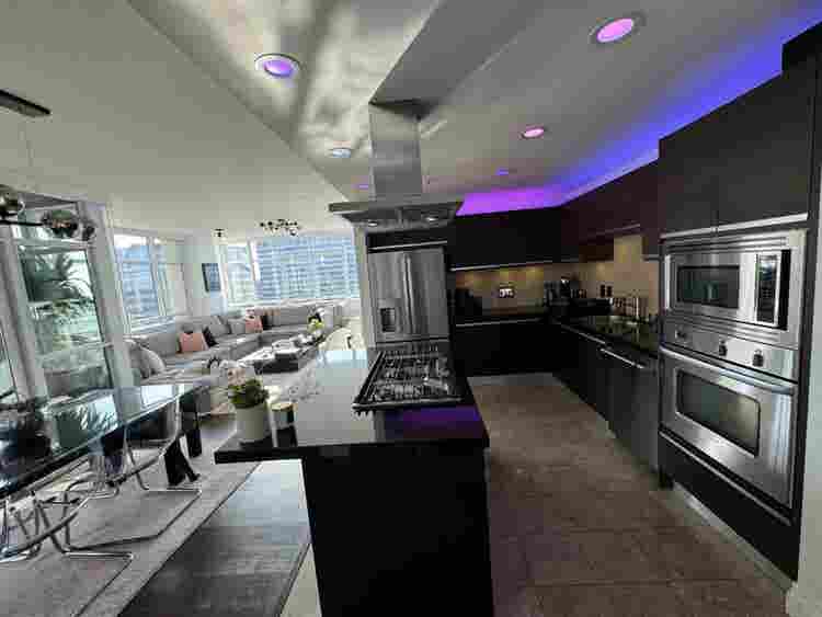 Private Room + Ensuite Bath
