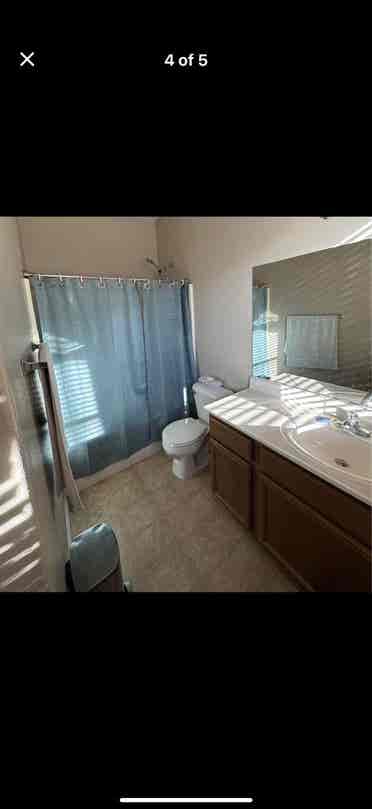 Private room with bathroom for rent