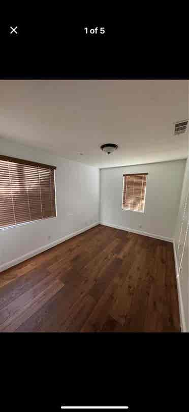 Private room with bathroom for rent