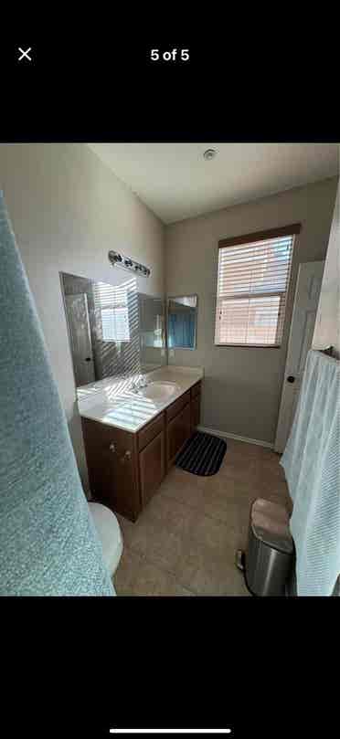 Private room with bathroom for rent
