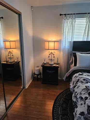Beautiful furnished room available