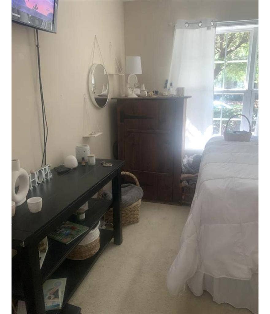 Share my house/ rent a room 😊