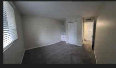 Room for rent at the Fairway!