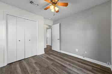 ba Individual Rooms for Rent!