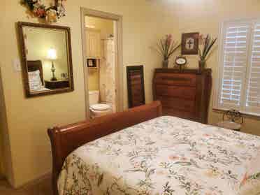 Fully Private Apartment No Roomies