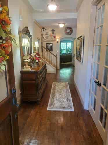 Fully Private Apartment No Roomies
