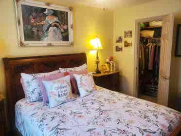 Fully Private Apartment No Roomies