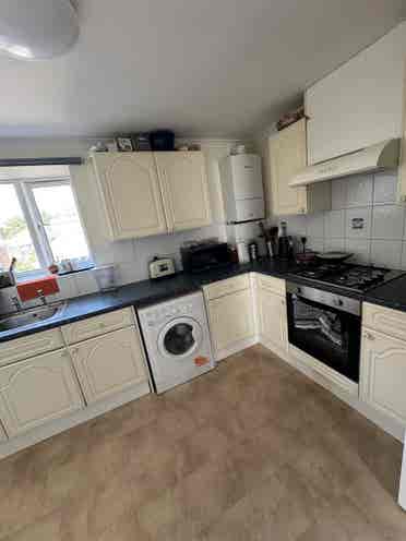 Rent 2 bedroom in prime locationn