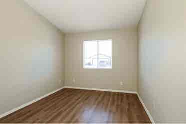 Spacious Rooms For Rent